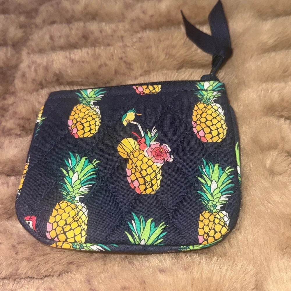 Vera Bradley blue Pineapple zippered coin purse / small Bag, NWOT